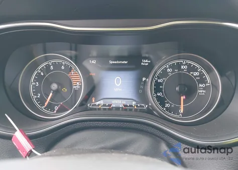 2019 Jeep Cherokee Limited 4X4 from USA, damaged, VIN 1C4PJMDX0KD430858